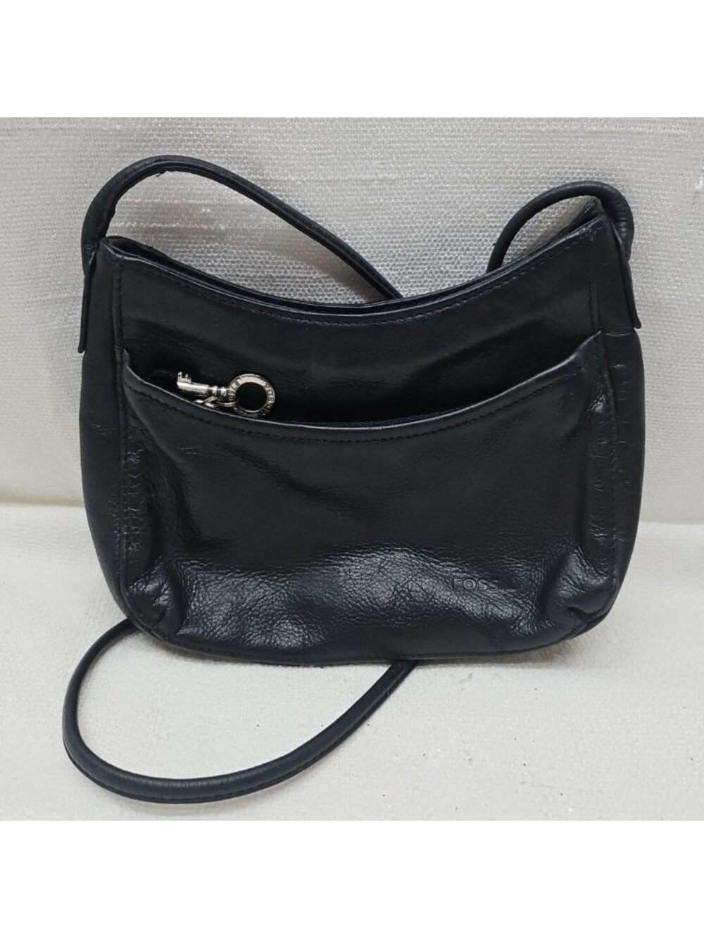 Vintage Fossil Black Leather Crossbody Bag Key Charm Y2K Minimalist - Picture 1 of 16